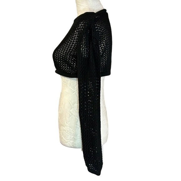 windsor Crocheted Cropped Sheer Long Sleeve Top Women’s Size M - Picture 4 of 5